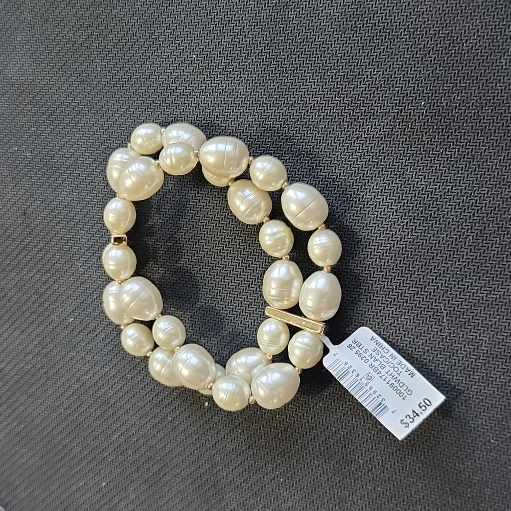 Gold White Braclet - image 1